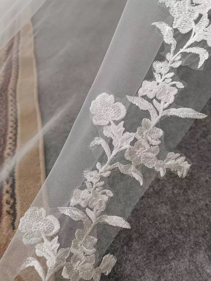 Scalloped Gardenia Veil