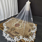 Load image into Gallery viewer, Scalloped Gardenia Veil
