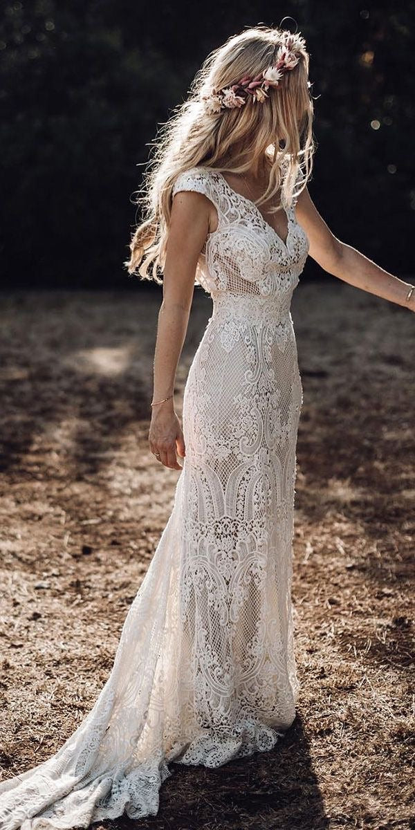 cheap boho wedding dresses Rustic Forest Dress Flowy A Line Chiffon Gown Long Sleeve Bridal Dress Beach Elopement Dress V Neck Lace Backless Queen Keely is the kind of dress that makes you do a double take Romantic Lace Top Chiffon Backless
